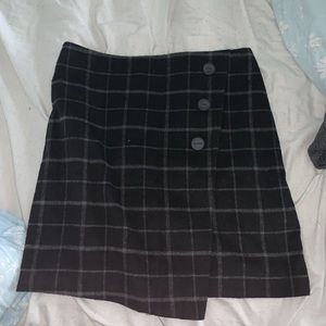 Super cute skirt! Brand new all tags on!